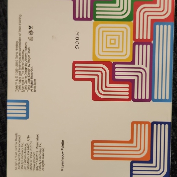 Tetris x Ipsy Eyeshadow Palette - Picture 3 of 4